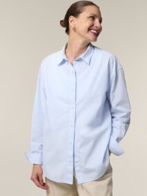 Stella Styler Shirt STWW973 Summer Blue Damen Model